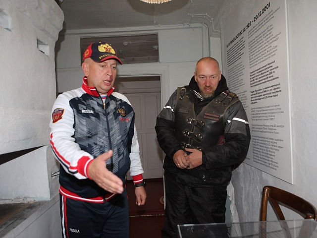 Заглянул в Тяжинский округ: как проходит путешествие благовещенского байкера до Волгограда