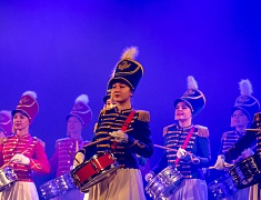 В Благовещенске с 90-летием поздравили Центр эстетического воспитания детей им. В. В. Белоглазова