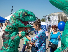 Флешмоб приуроченный к Международному Дню динозавров