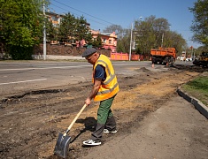 В Благовещенске ГСТК приступил к ямочному ремонту