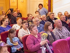 Знаки «50 лет Байкало-Амурской магистрали» вручили благовещенцам