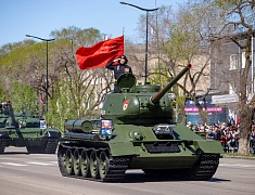 Торжественное прохождение войск Благовещенского гарнизона