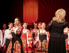 Мэр Благовещенска поздравил представителей творческих профессий с профессиональным праздником