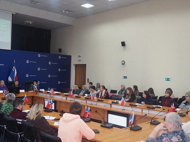  Более 50 благовещенских предпринимателей объединил семинар по изменениям в налоговом законодательстве