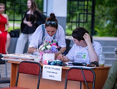 В парке Дружбы прошел первый семейный фестиваль для любителей ловли