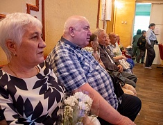 Знаки «50 лет Байкало-Амурской магистрали» вручили благовещенцам