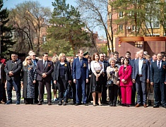 Церемония возложения цветов, посвященная 79-летию Победы в Великой Отечественной войне