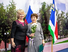  В Благовещенске чествовали работников бытового обслуживания населения