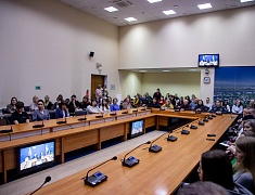 В Благовещенске школьникам рассказали о целевом обучении и приеме в медицинские вузы и колледжи