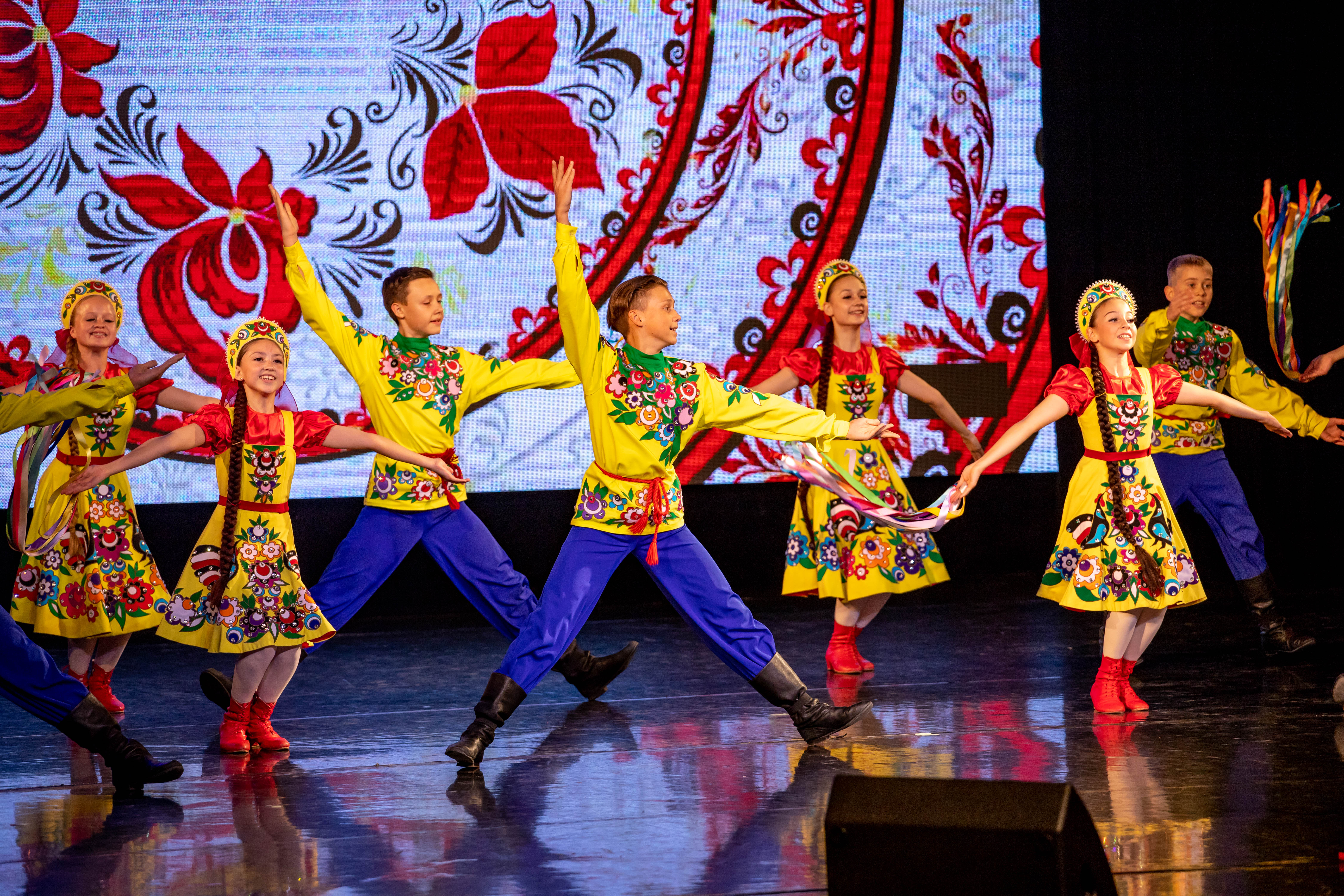 Елизавета Долженкова представила программу «Я люблю тебя, Россия»