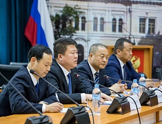 Мэр Благовещенска Олег Имамеев встретился с главой Народного Правительства района Айгунь Сун Цютянь