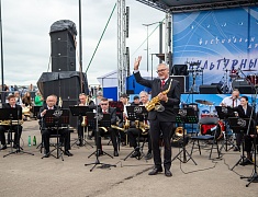 Торжественное открытие набережной реки Зея