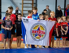 В Благовещенске прошёл открытый кубок города по спортивной борьбе на призы спортивно-патриотического клуба «Машина»