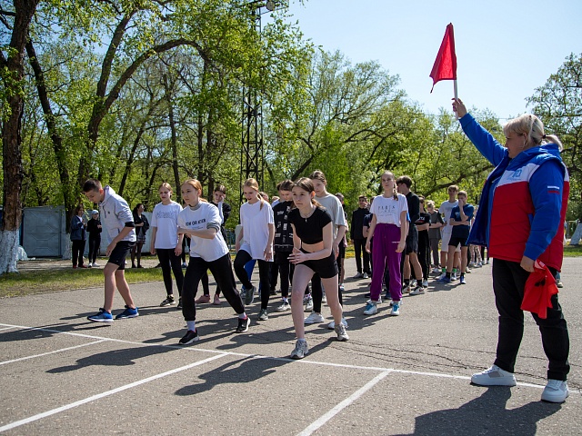 Школьники продолжили борьбу за звание сильнейшего в многоборье ГТО
