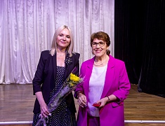 Знаки «50 лет Байкало-Амурской магистрали» вручили благовещенцам