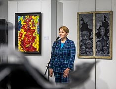 В Выставочном зале открылась персональная выставка Алексея Сидорова