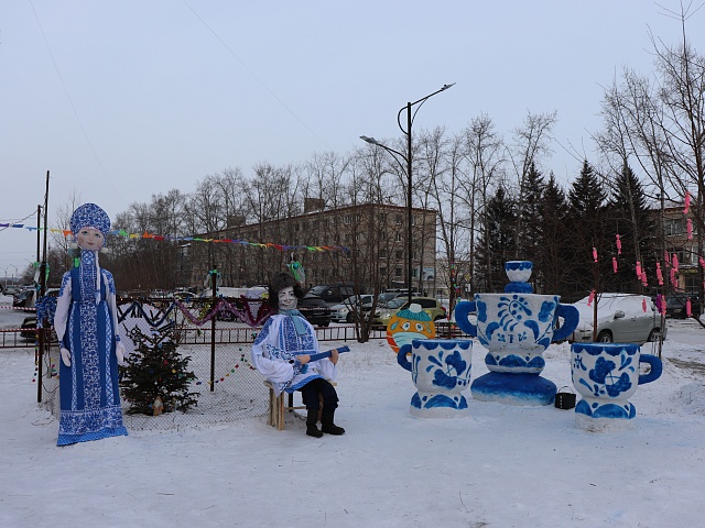 Город в праздничном наряде: Конкурс завершается, праздничное настроение остается