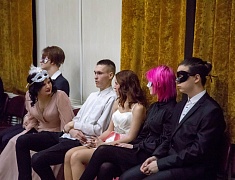 В Благовещенске в танце закружились более сотни студентов