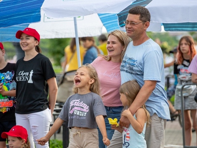 Пособие на первого ребенка, материнский капитал и поддержка многодетных семей: благовещенцам напоминают о положенных социальных выплатах на малышей