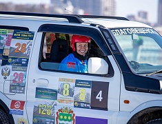 Автомобильные гонки в рамках Международного российско-китайского фестиваля зимних видов спорта