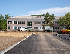 Рабочее совещание мэра Благовещенска Олега Имамеева по строительству умной спортивной площадки в Моховой пади