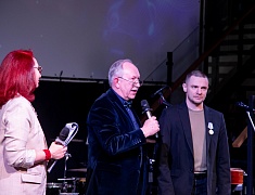  В Благовещенске впервые прошел вечер встречи семей участников СВО и меценатов