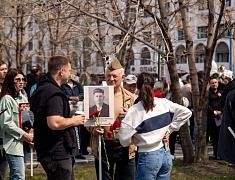 В Благовещенске прошла акция «Бессмертный полк России»