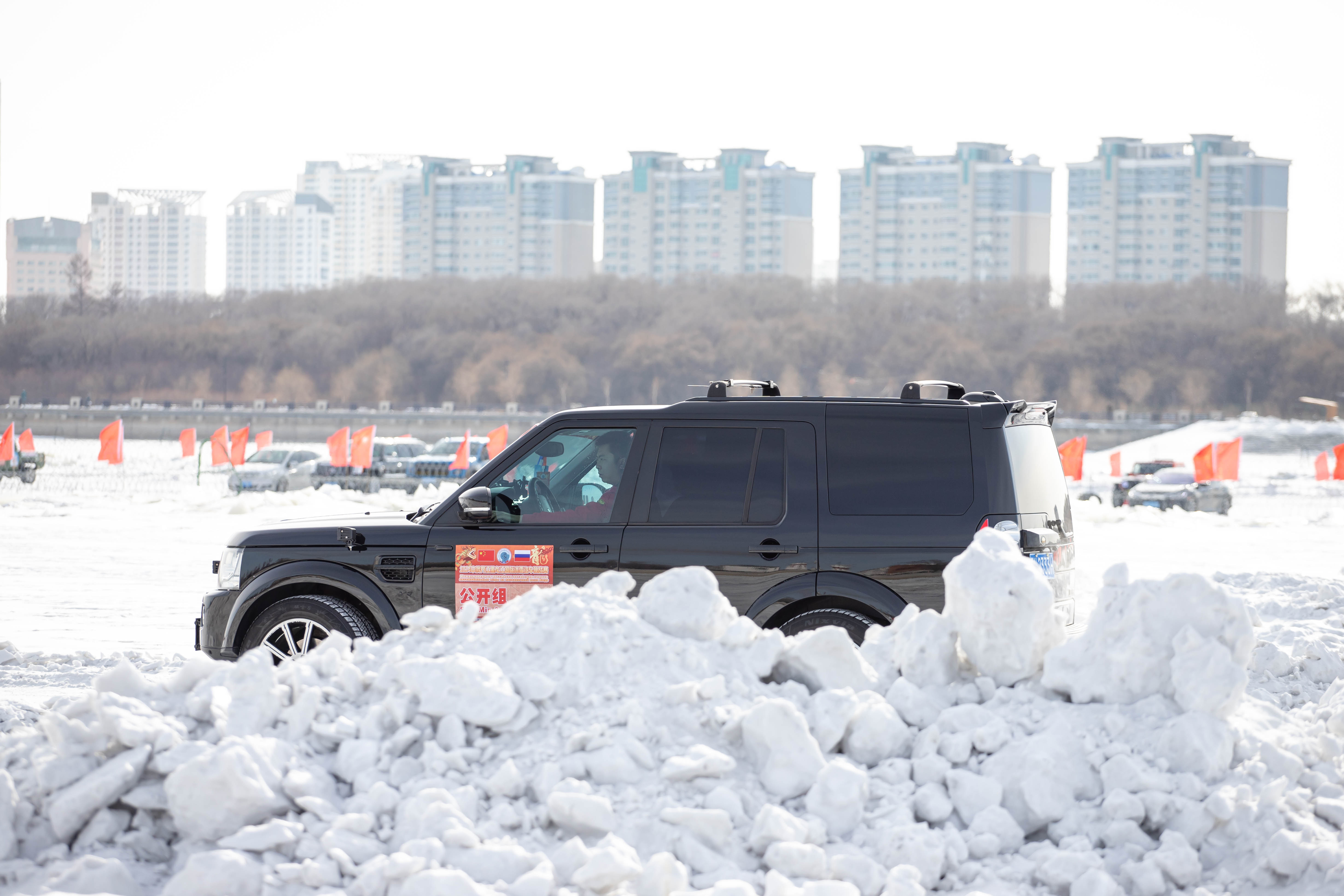 На Амуре между Благовещенском и Хэйхэ прошли Российско-китайские зимние игры