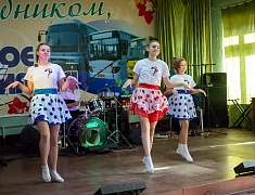 Мэр Благовещенска Олег Имамеев поздравил Автоколонну 1275 с днём автомобилиста