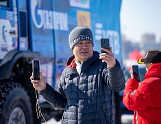 Автомобильные гонки в рамках Международного российско-китайского фестиваля зимних видов спорта