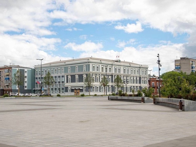 Помещение в аренду выставила на электронный аукцион благовещенская библиотека