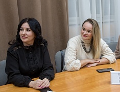 Мэр Благовещенска Олег Имамеев наградил победителей и участников конкурса «Город в праздничном наряде»