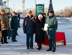Благовещенский пожарный гарнизон получил спецтранспорт