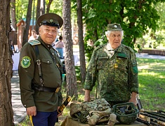 В Первомайском парке прозвучали задорные казачьи песни