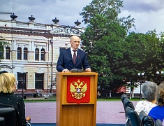  В Благовещенске чествовали работников бытового обслуживания населения