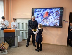 Юные благовещенцы смастерили кормушки для птиц 