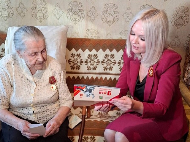 Юбилейные медали к 80-летию Великой Победы ещё пять героев, проживающих в Благовещенске 