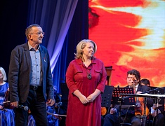 В Благовещенске вручили премию имени Леонида Завальнюка