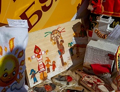 Благовещенцы проводили зиму блинами и хороводами