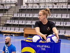 Благовещенские защитники Отечества осваивают волейбол