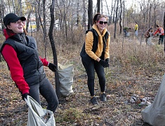В рамках акции «Город берегу» большой субботник прошел на улице Чайковского