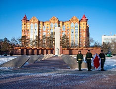 В Благовещенске почтили память погибших во время блокады Ленинграда