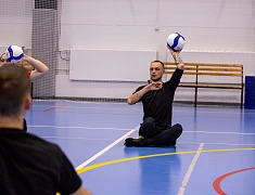 Благовещенские защитники Отечества осваивают волейбол