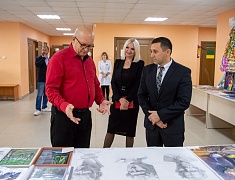 Мэр Благовещенска Олег Имамеев посетил Амурский медицинский колледж