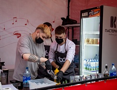 В Благовещенске открылся международный гастрофестиваль «Берега вкуса»