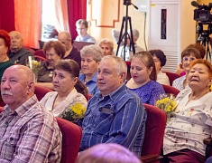 Знаки «50 лет Байкало-Амурской магистрали» вручили благовещенцам