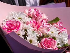 Во всех школах Благовещенска прозвенели последние звонки