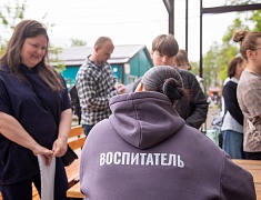 Заезд в лагерь имени Гагарина
