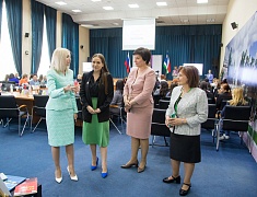 В Благовещенске открыли международный писательско-издательский форум