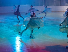 Юные благовещенские фигуристы представили программу «Помним сердцем», посвященную Дню Победы